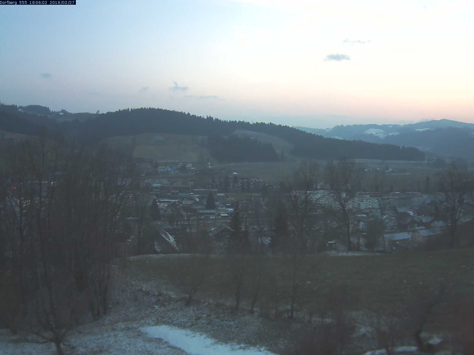 Webcam-Bild: Aussicht vom Dorfberg in Langnau 20180227-180601