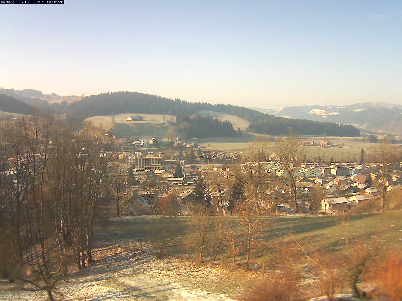 Webcam-Bild: Aussicht vom Dorfberg in Langnau 20180228-090601