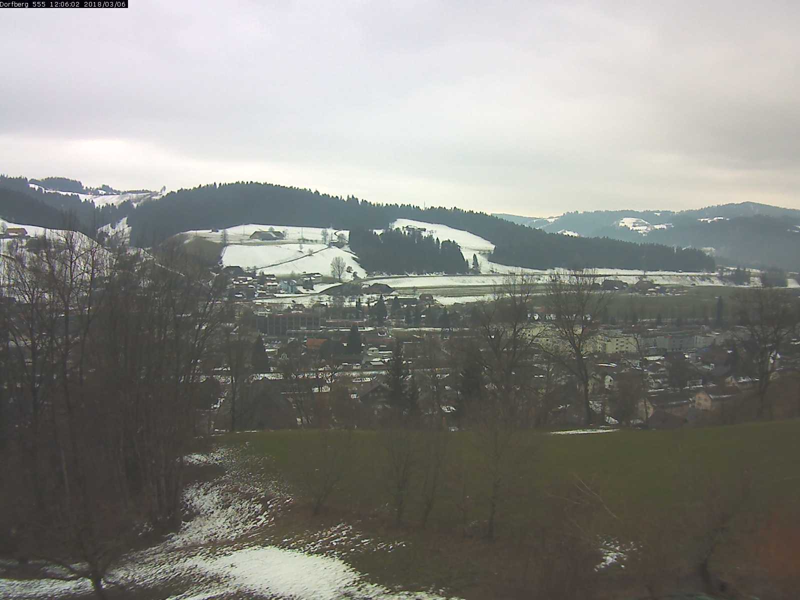 Webcam-Bild: Aussicht vom Dorfberg in Langnau 20180306-120601