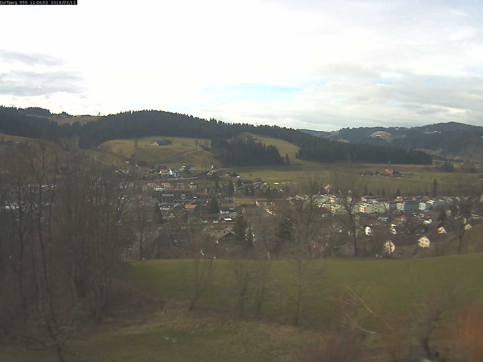Webcam-Bild: Aussicht vom Dorfberg in Langnau 20180312-110601