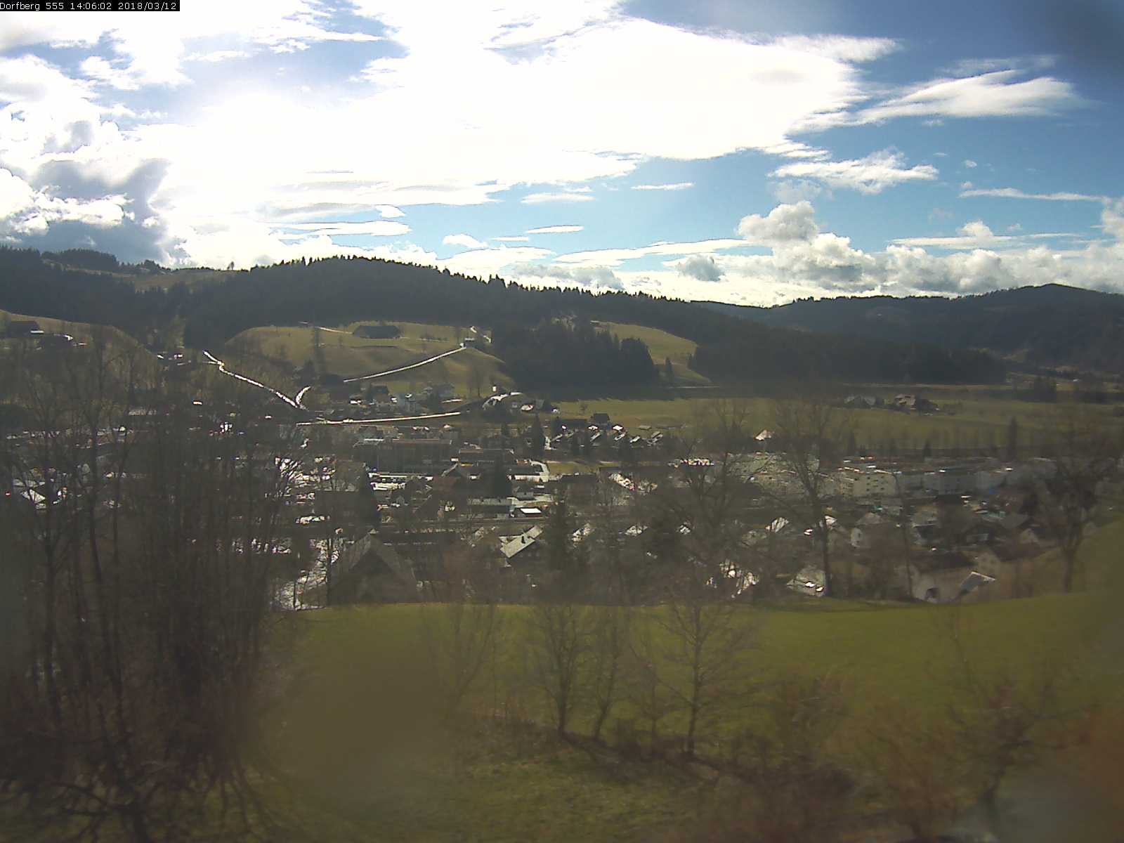 Webcam-Bild: Aussicht vom Dorfberg in Langnau 20180312-140601