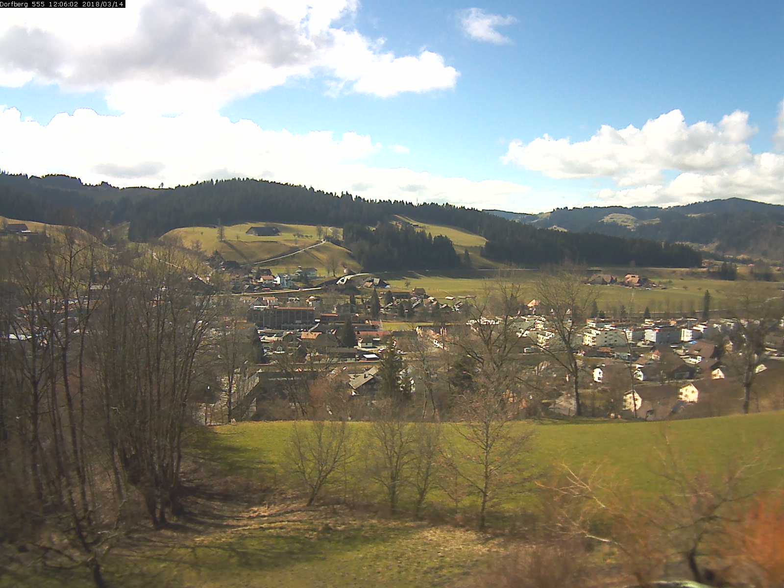 Webcam-Bild: Aussicht vom Dorfberg in Langnau 20180314-120601