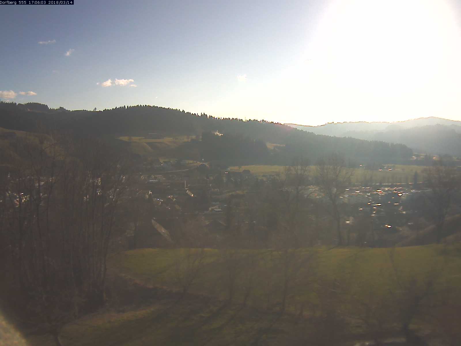 Webcam-Bild: Aussicht vom Dorfberg in Langnau 20180314-170601