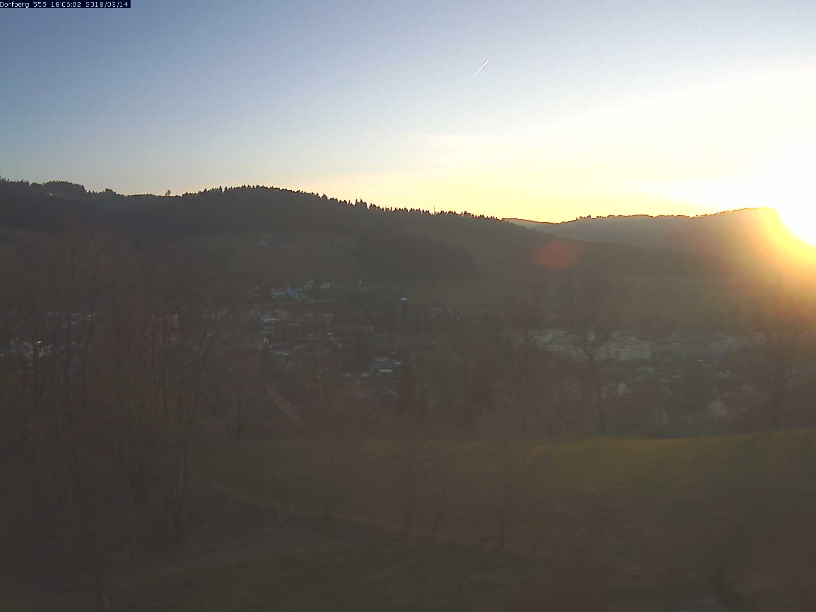 Webcam-Bild: Aussicht vom Dorfberg in Langnau 20180314-180601