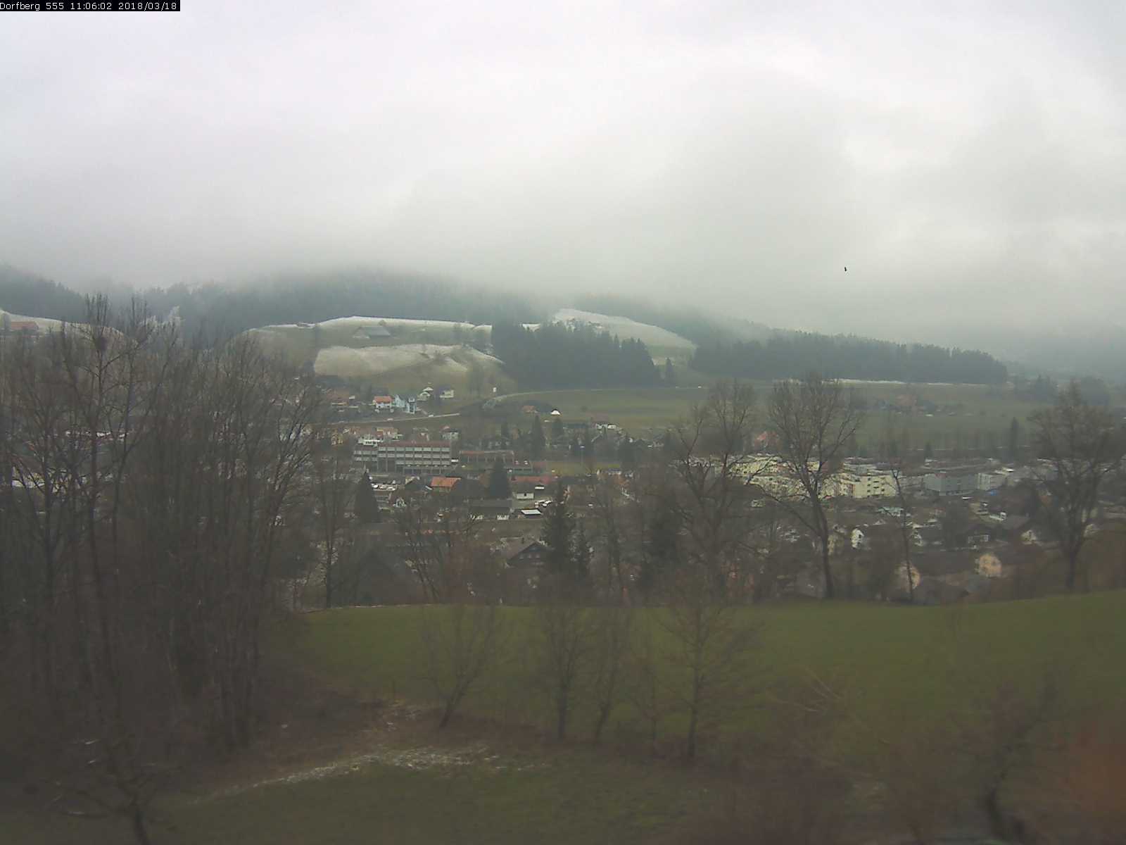 Webcam-Bild: Aussicht vom Dorfberg in Langnau 20180318-110601