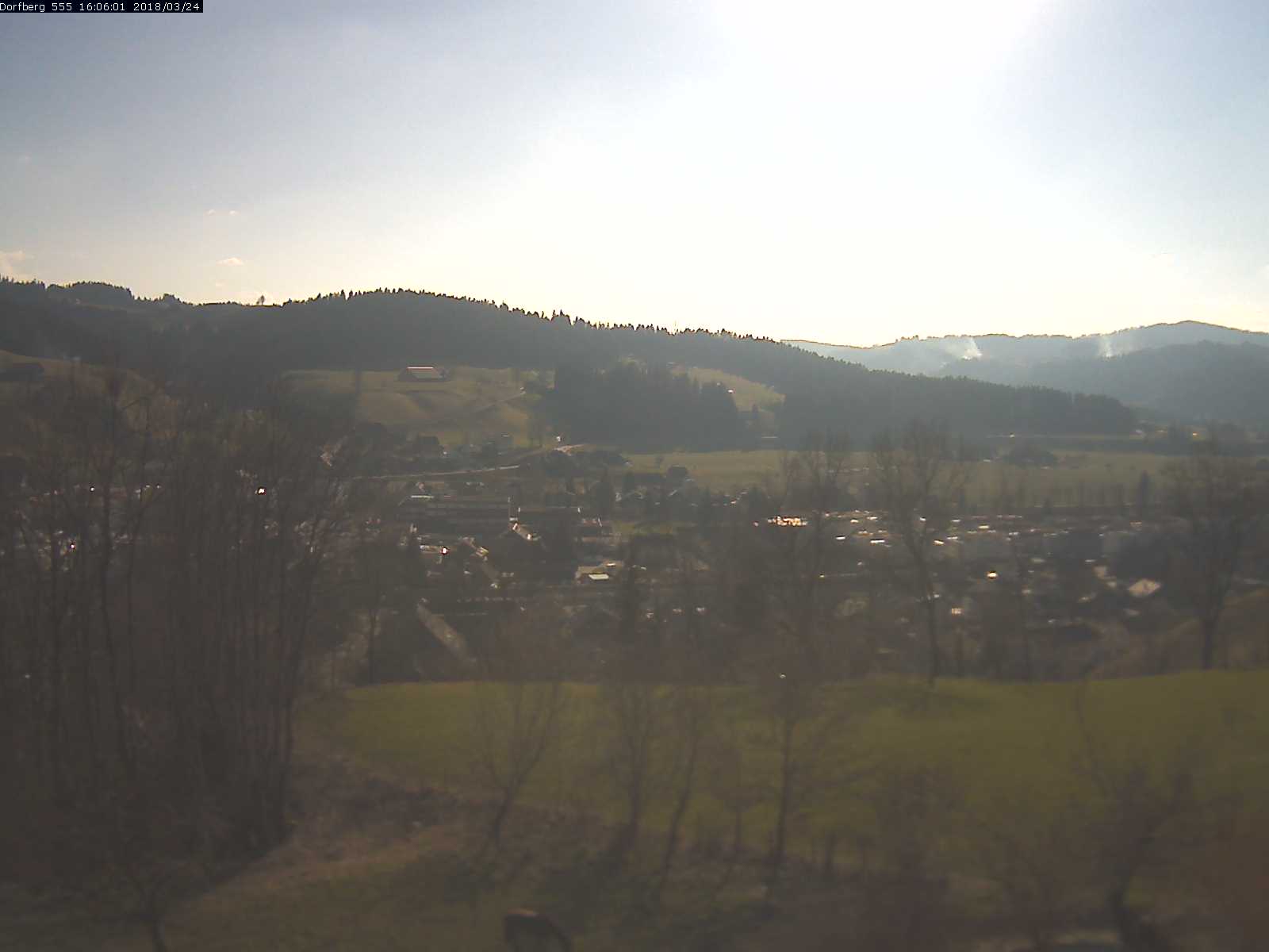 Webcam-Bild: Aussicht vom Dorfberg in Langnau 20180324-160601