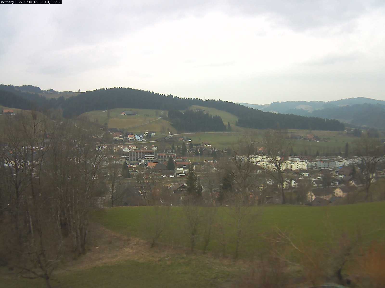 Webcam-Bild: Aussicht vom Dorfberg in Langnau 20180327-170601