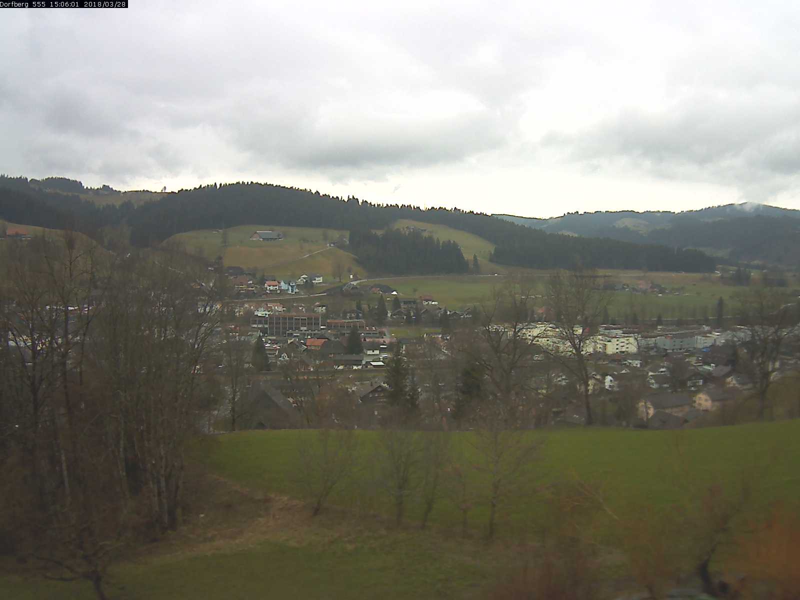 Webcam-Bild: Aussicht vom Dorfberg in Langnau 20180328-150601
