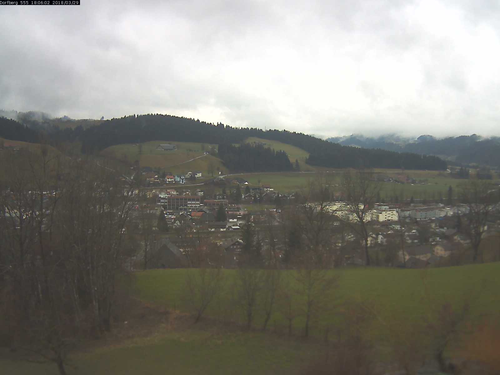 Webcam-Bild: Aussicht vom Dorfberg in Langnau 20180329-180601