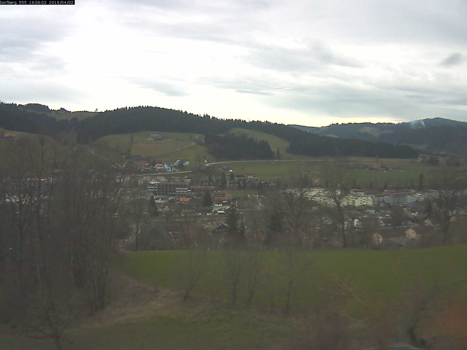 Webcam-Bild: Aussicht vom Dorfberg in Langnau 20180402-160601
