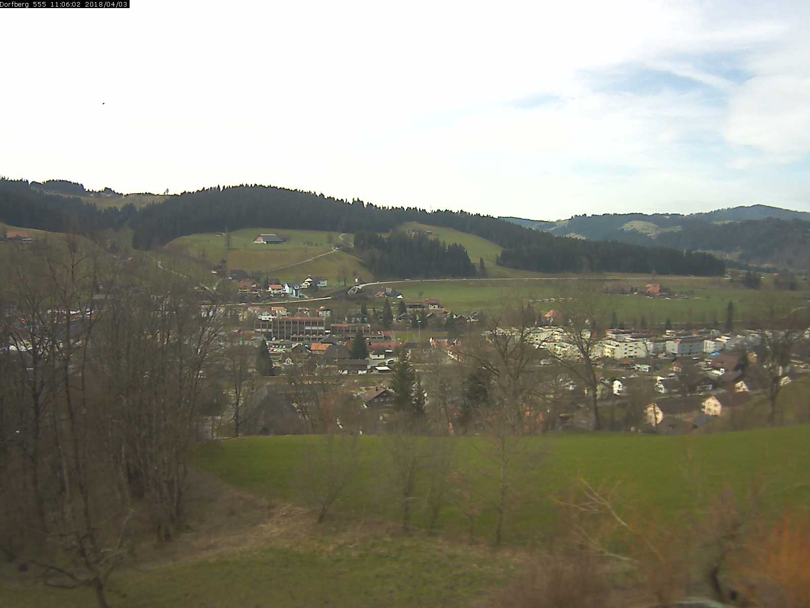 Webcam-Bild: Aussicht vom Dorfberg in Langnau 20180403-110601