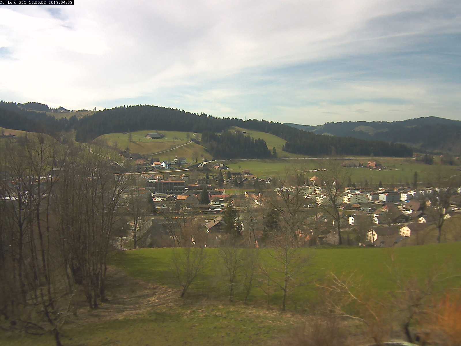 Webcam-Bild: Aussicht vom Dorfberg in Langnau 20180403-120601