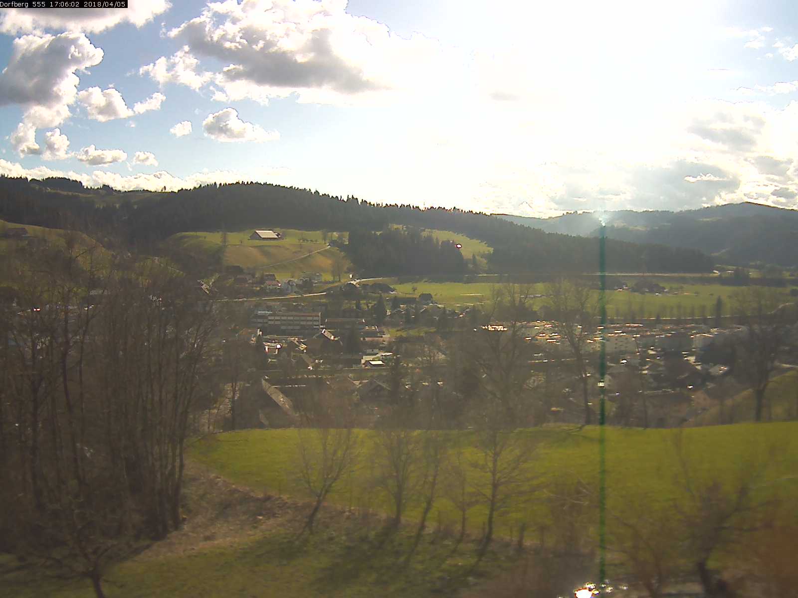 Webcam-Bild: Aussicht vom Dorfberg in Langnau 20180405-170602