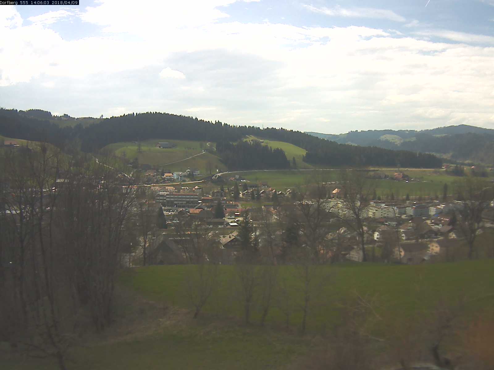 Webcam-Bild: Aussicht vom Dorfberg in Langnau 20180409-140601