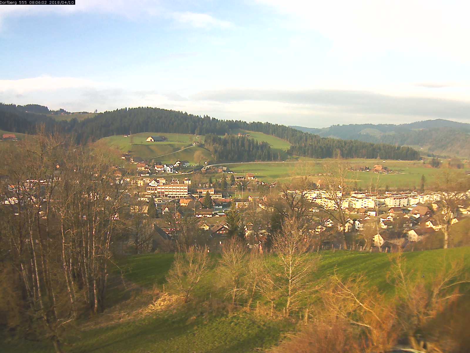 Webcam-Bild: Aussicht vom Dorfberg in Langnau 20180410-080601