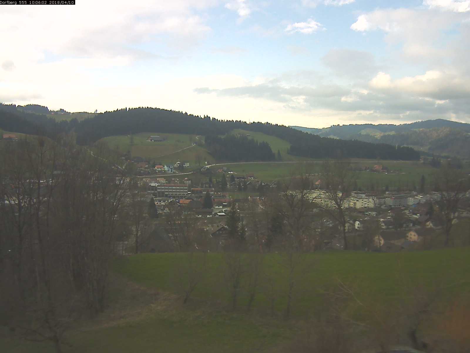 Webcam-Bild: Aussicht vom Dorfberg in Langnau 20180410-100601