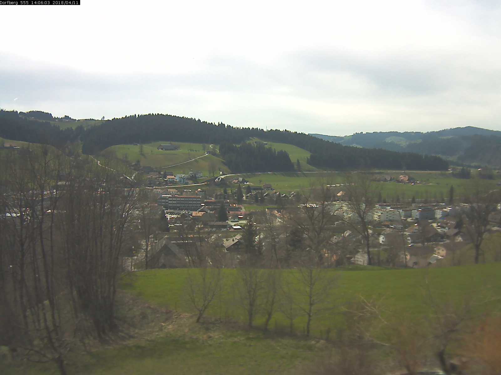 Webcam-Bild: Aussicht vom Dorfberg in Langnau 20180411-140601