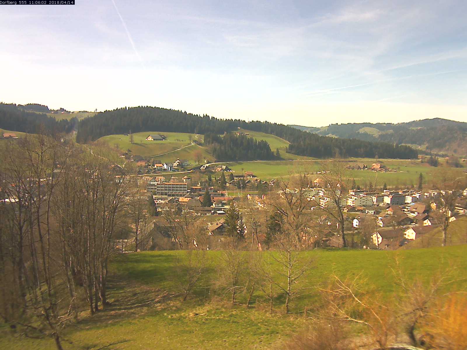 Webcam-Bild: Aussicht vom Dorfberg in Langnau 20180414-110601