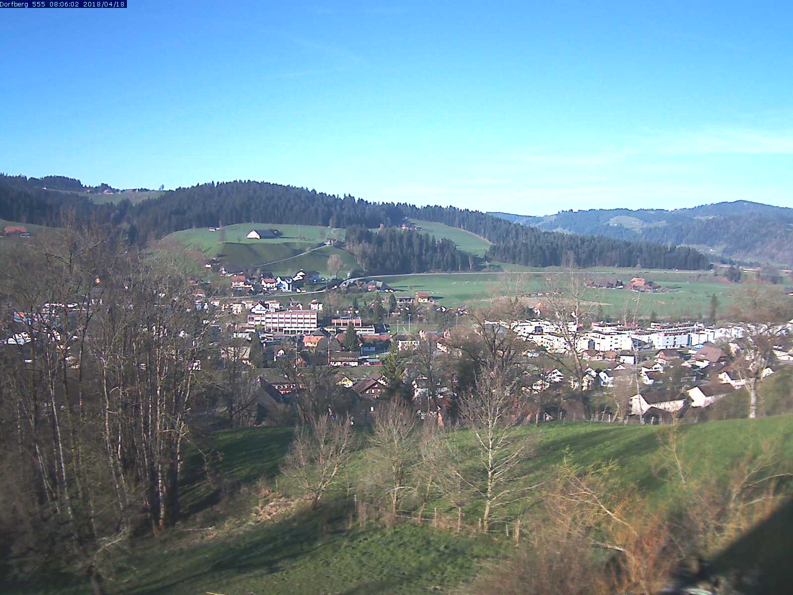 Webcam-Bild: Aussicht vom Dorfberg in Langnau 20180418-080601