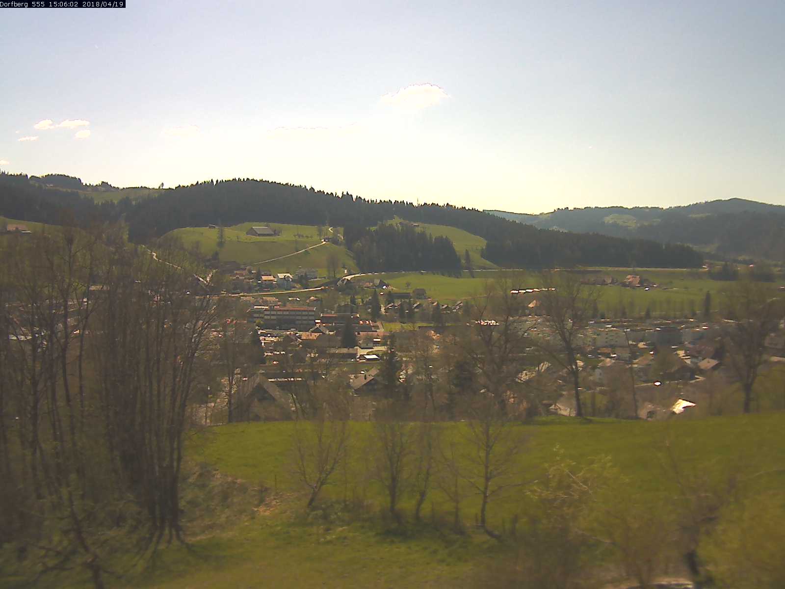 Webcam-Bild: Aussicht vom Dorfberg in Langnau 20180419-150601