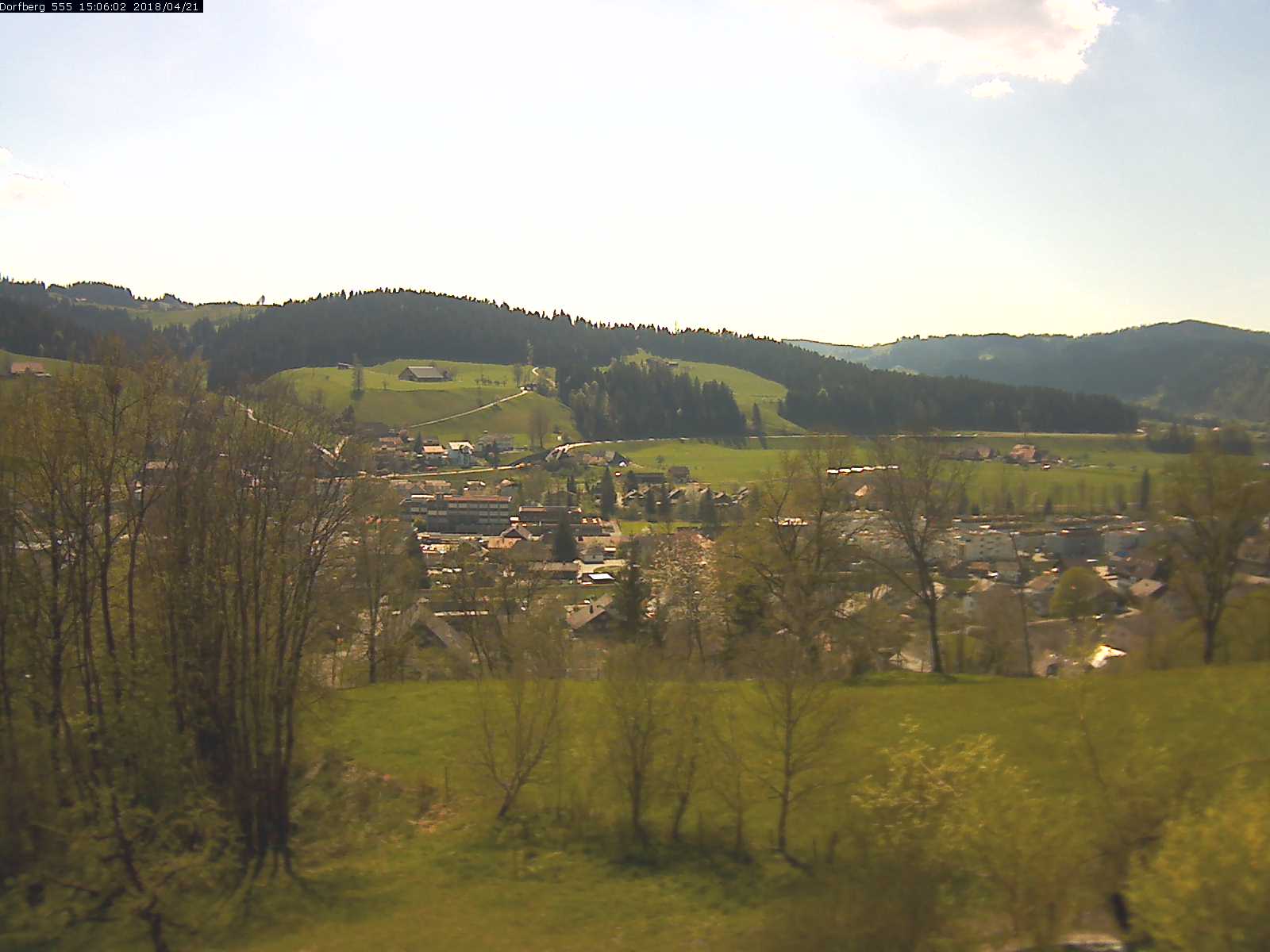 Webcam-Bild: Aussicht vom Dorfberg in Langnau 20180421-150601