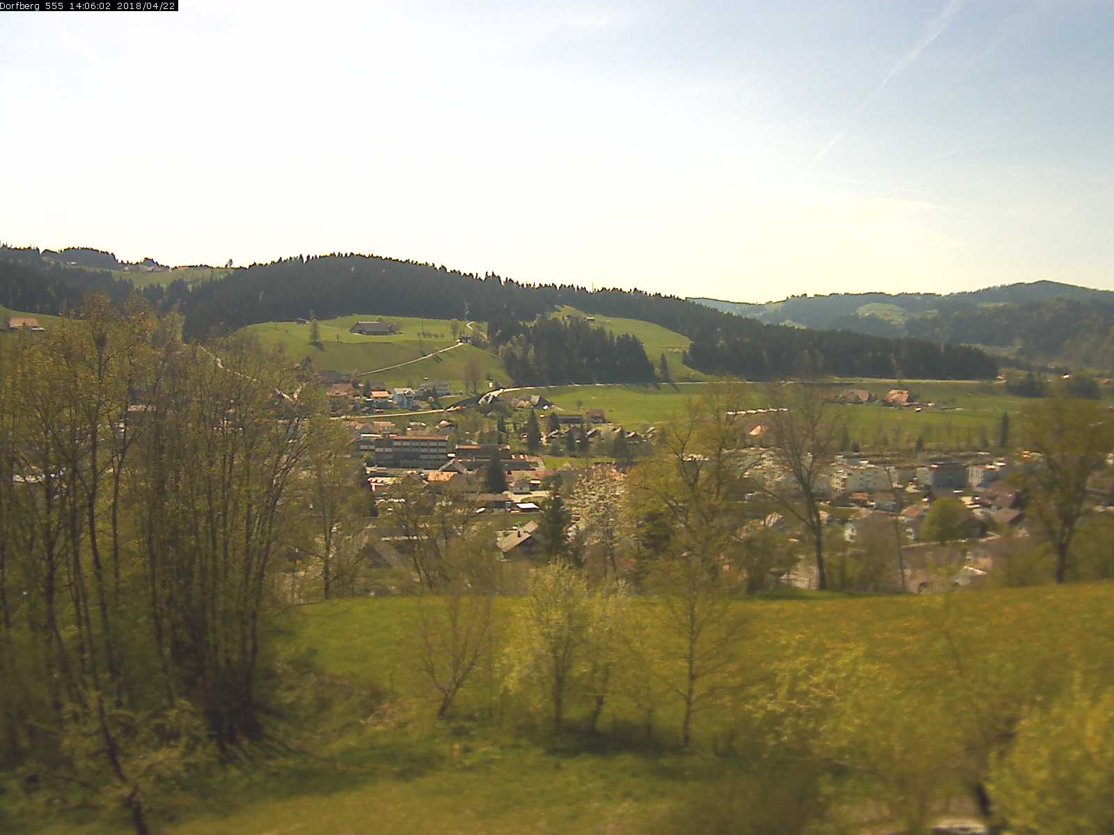 Webcam-Bild: Aussicht vom Dorfberg in Langnau 20180422-140601