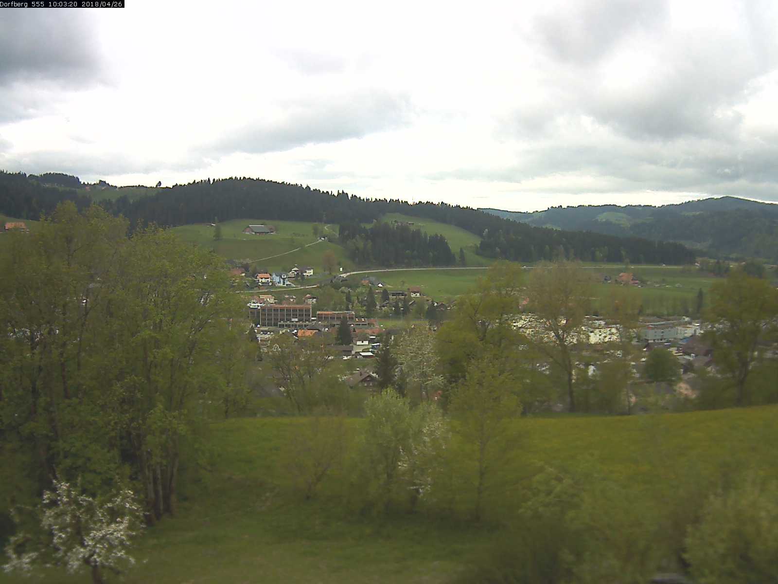 Webcam-Bild: Aussicht vom Dorfberg in Langnau 20180426-100601