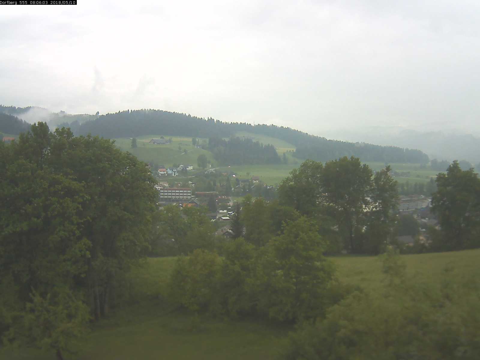 Webcam-Bild: Aussicht vom Dorfberg in Langnau 20180510-080601