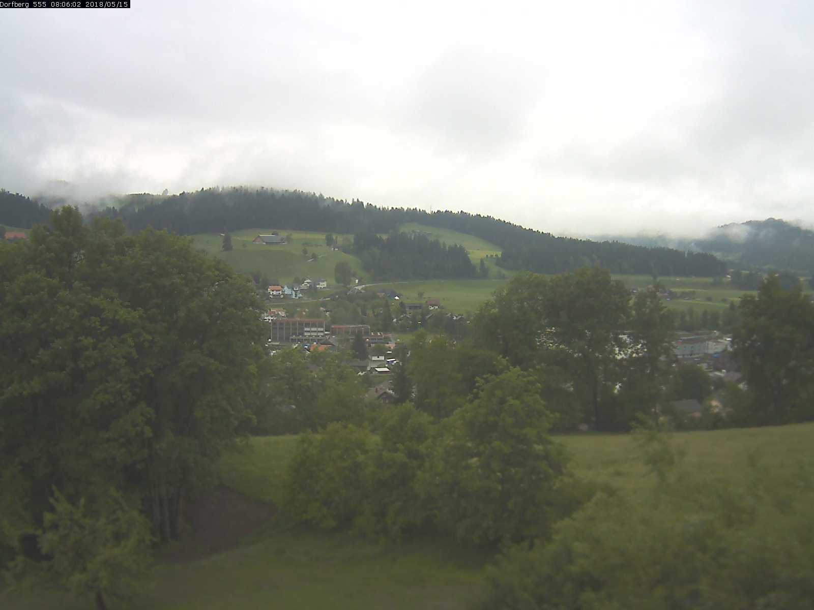 Webcam-Bild: Aussicht vom Dorfberg in Langnau 20180515-080601