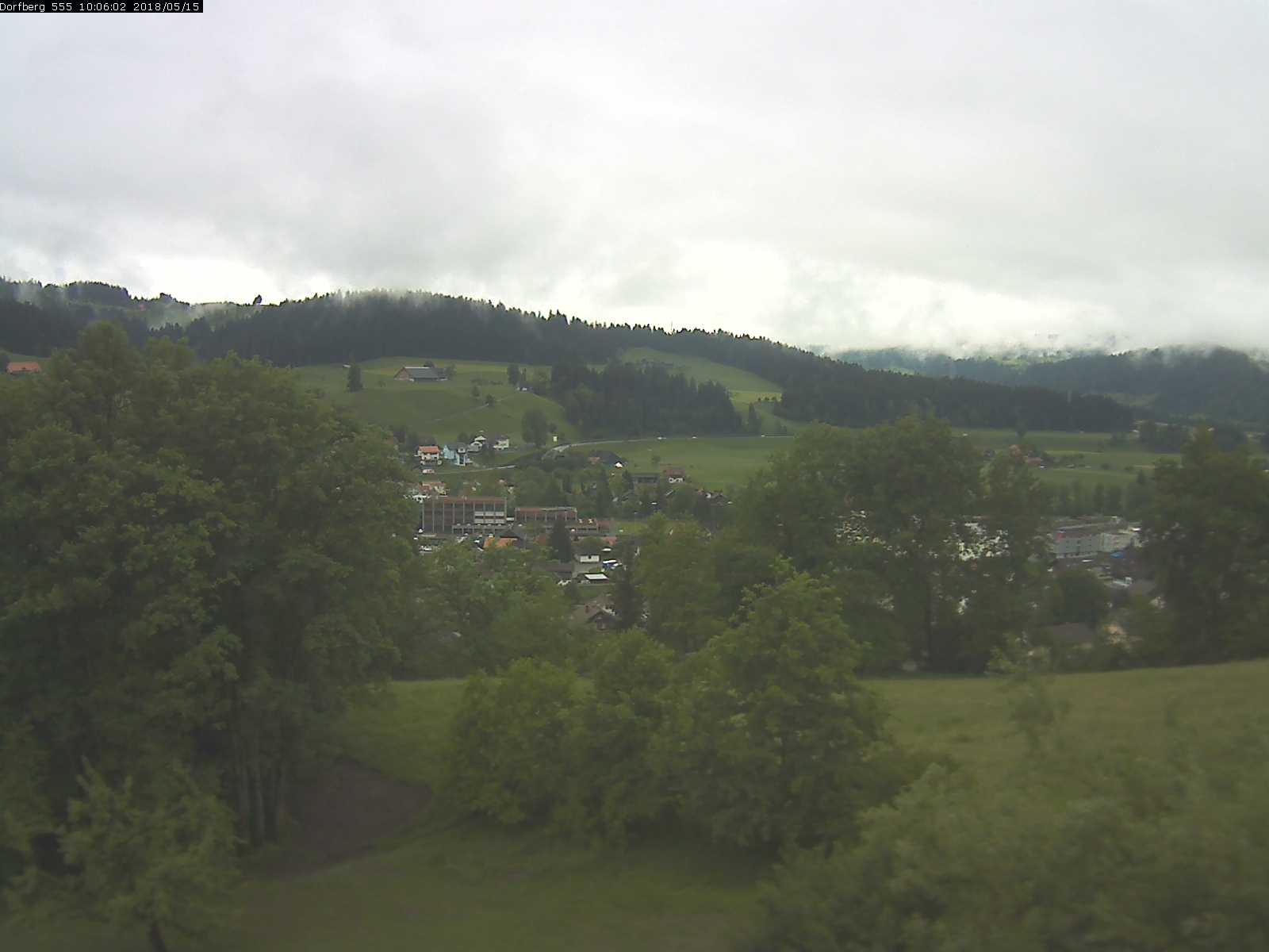 Webcam-Bild: Aussicht vom Dorfberg in Langnau 20180515-100601