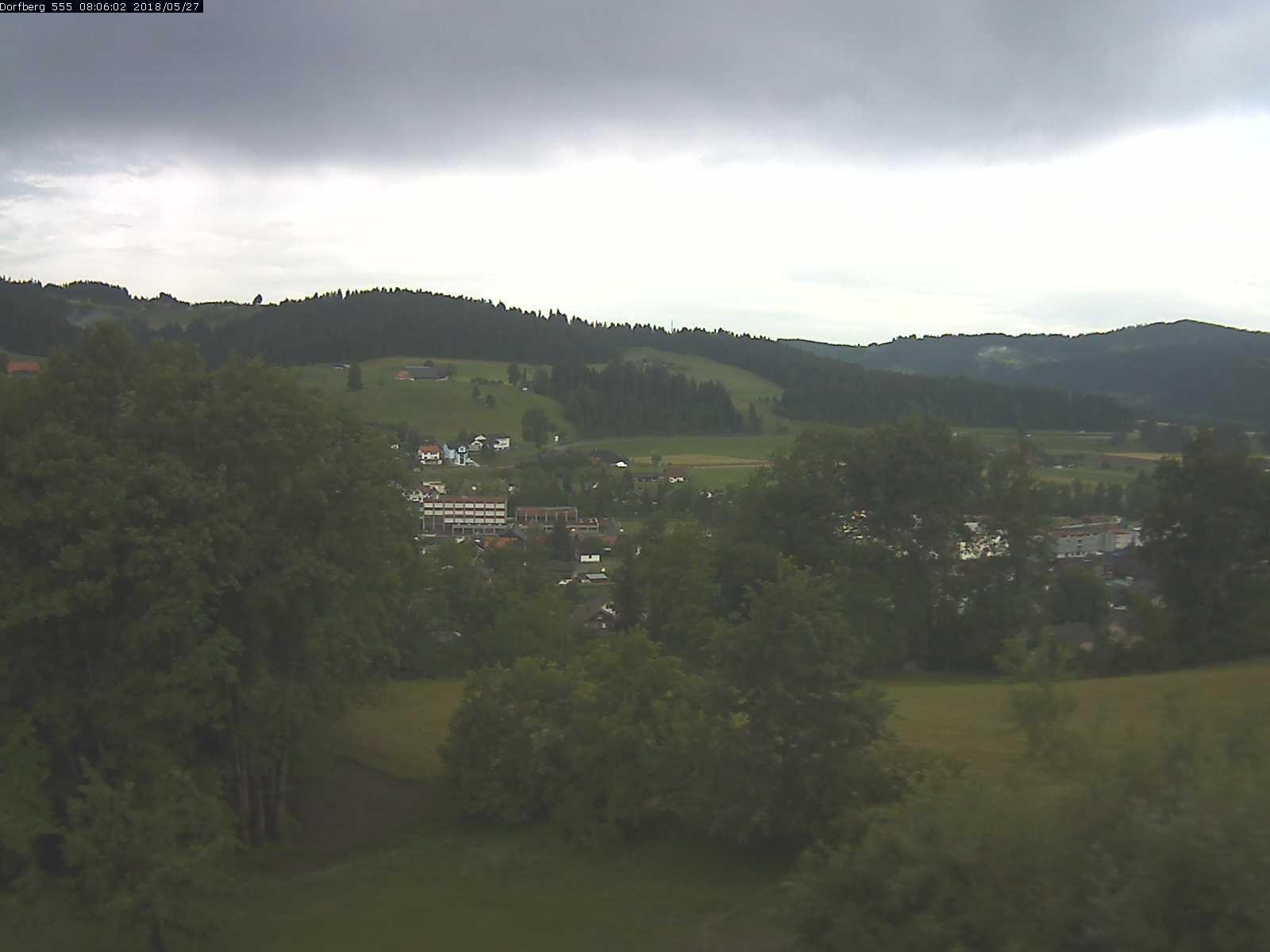 Webcam-Bild: Aussicht vom Dorfberg in Langnau 20180527-080601