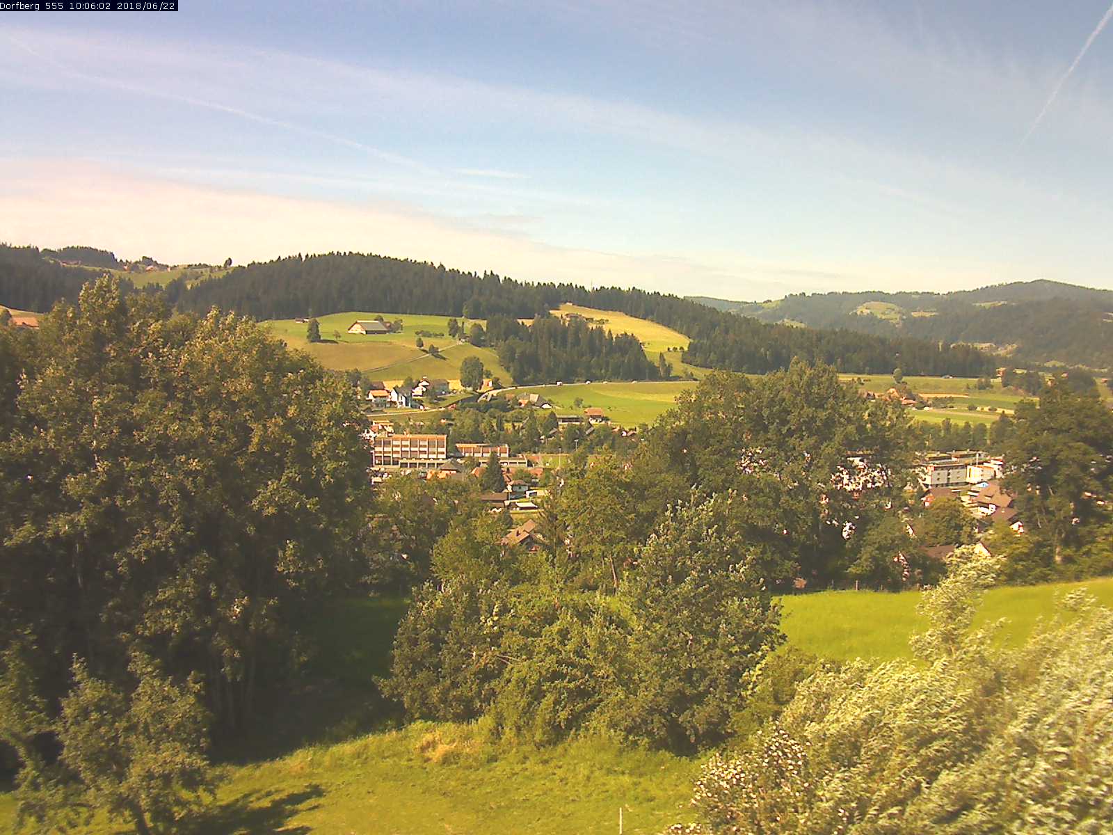 Webcam-Bild: Aussicht vom Dorfberg in Langnau 20180622-100601