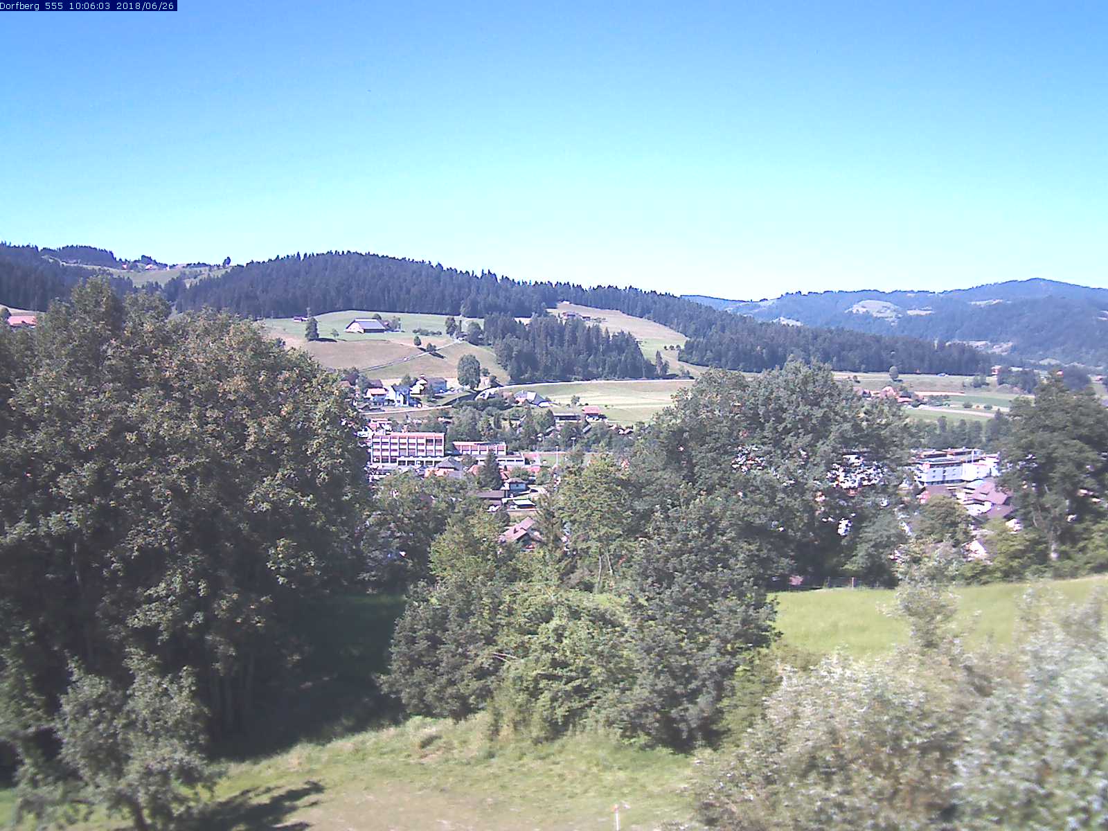 Webcam-Bild: Aussicht vom Dorfberg in Langnau 20180626-100601
