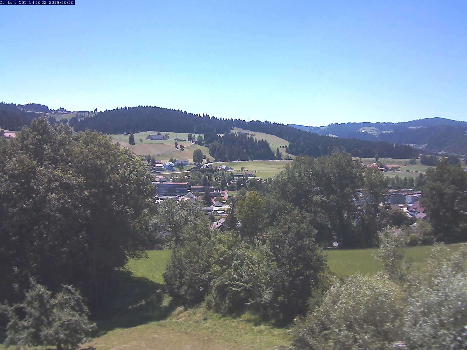 Webcam-Bild: Aussicht vom Dorfberg in Langnau 20180626-140601