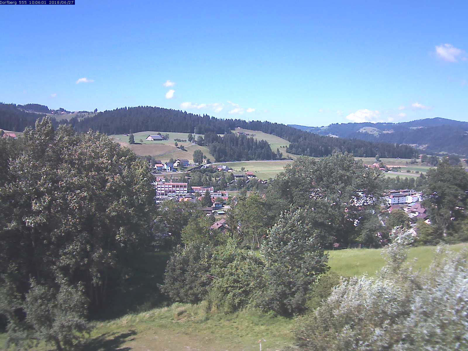 Webcam-Bild: Aussicht vom Dorfberg in Langnau 20180627-100601