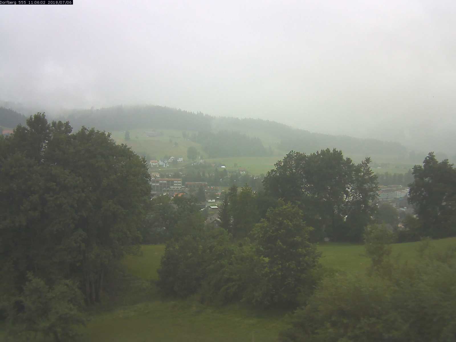Webcam-Bild: Aussicht vom Dorfberg in Langnau 20180706-110601