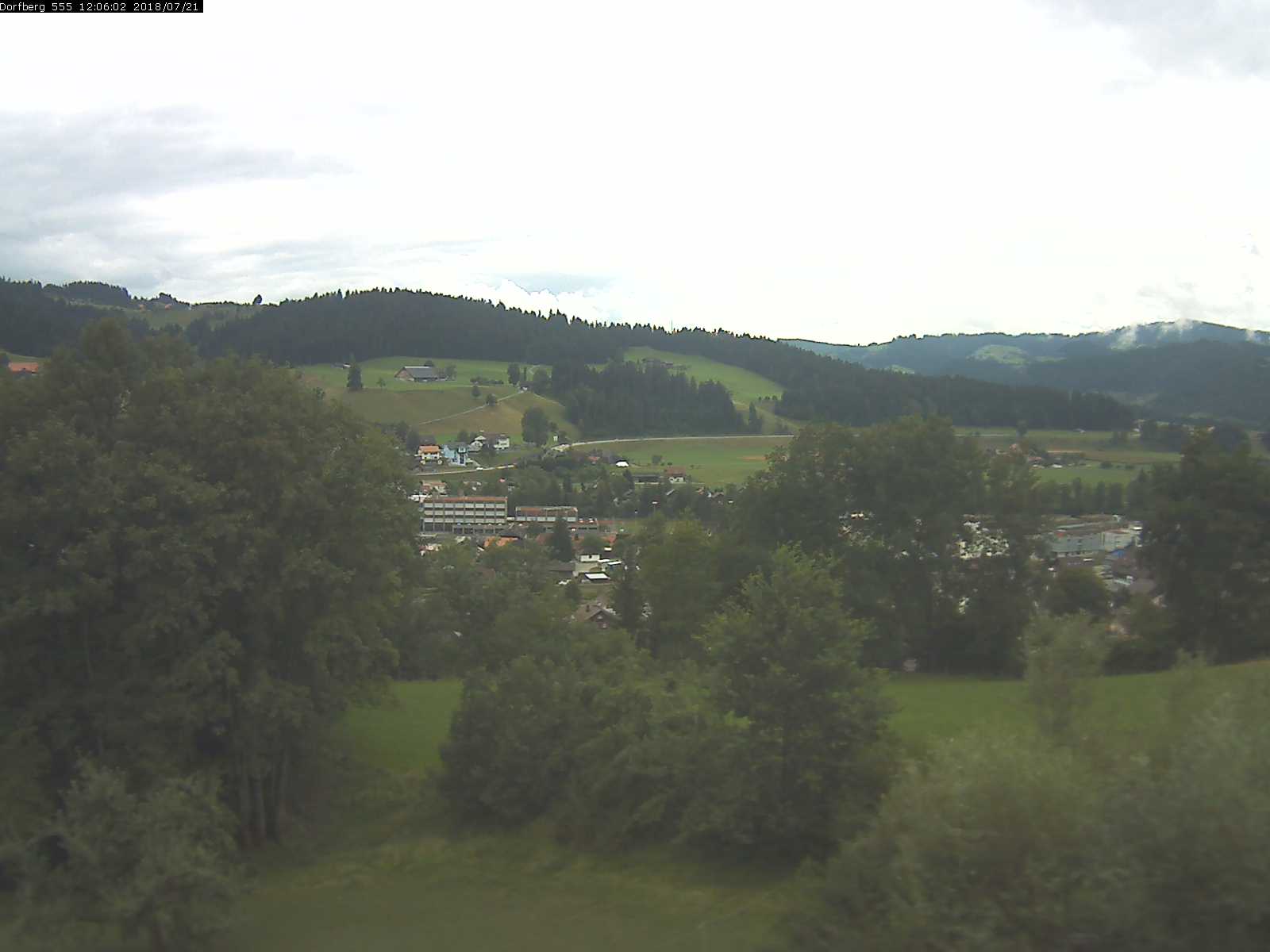 Webcam-Bild: Aussicht vom Dorfberg in Langnau 20180721-120601