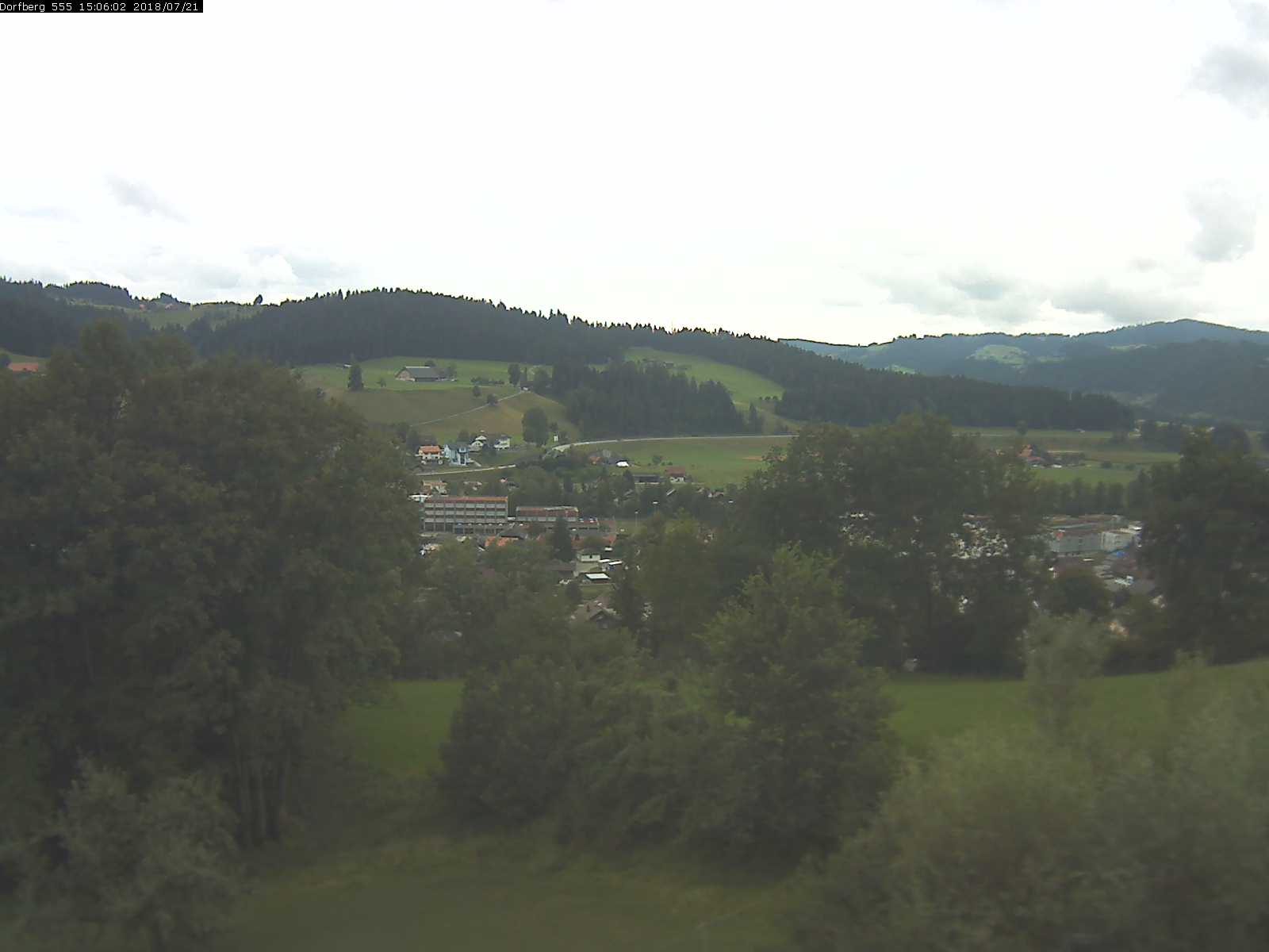 Webcam-Bild: Aussicht vom Dorfberg in Langnau 20180721-150602