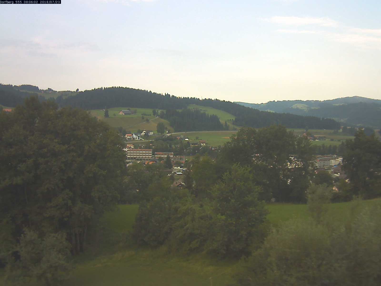 Webcam-Bild: Aussicht vom Dorfberg in Langnau 20180723-080601