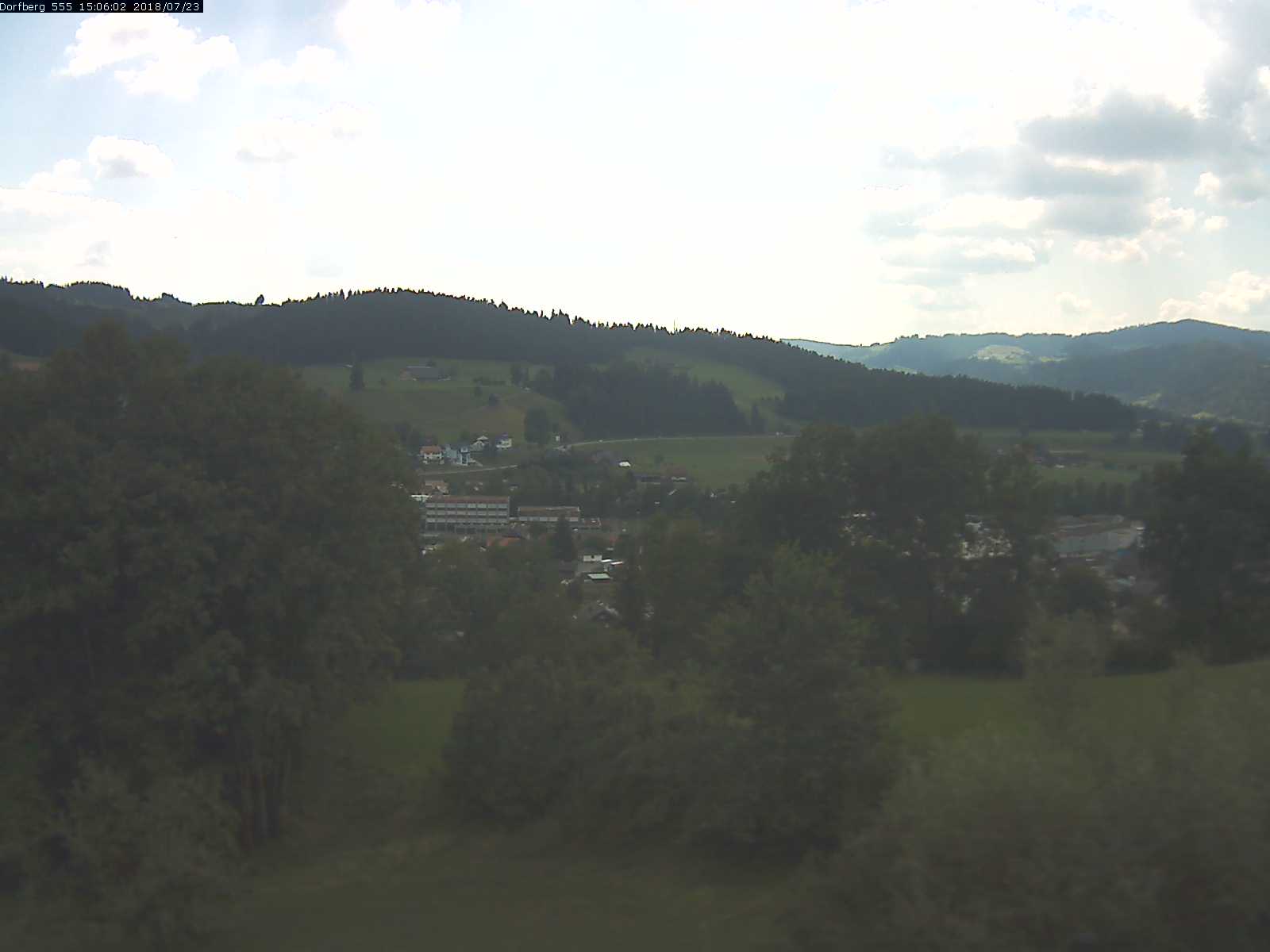 Webcam-Bild: Aussicht vom Dorfberg in Langnau 20180723-150601