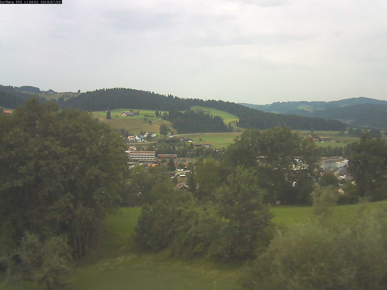 Webcam-Bild: Aussicht vom Dorfberg in Langnau 20180728-110601
