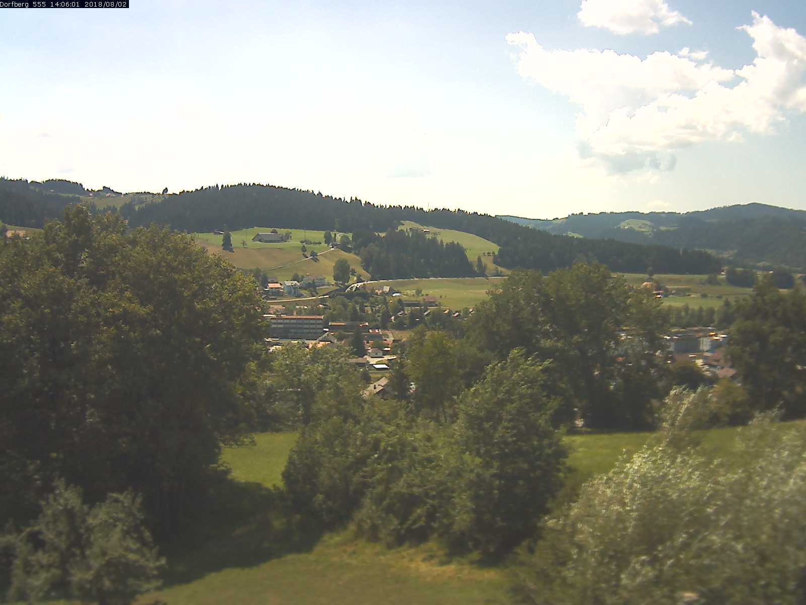 Webcam-Bild: Aussicht vom Dorfberg in Langnau 20180802-140601