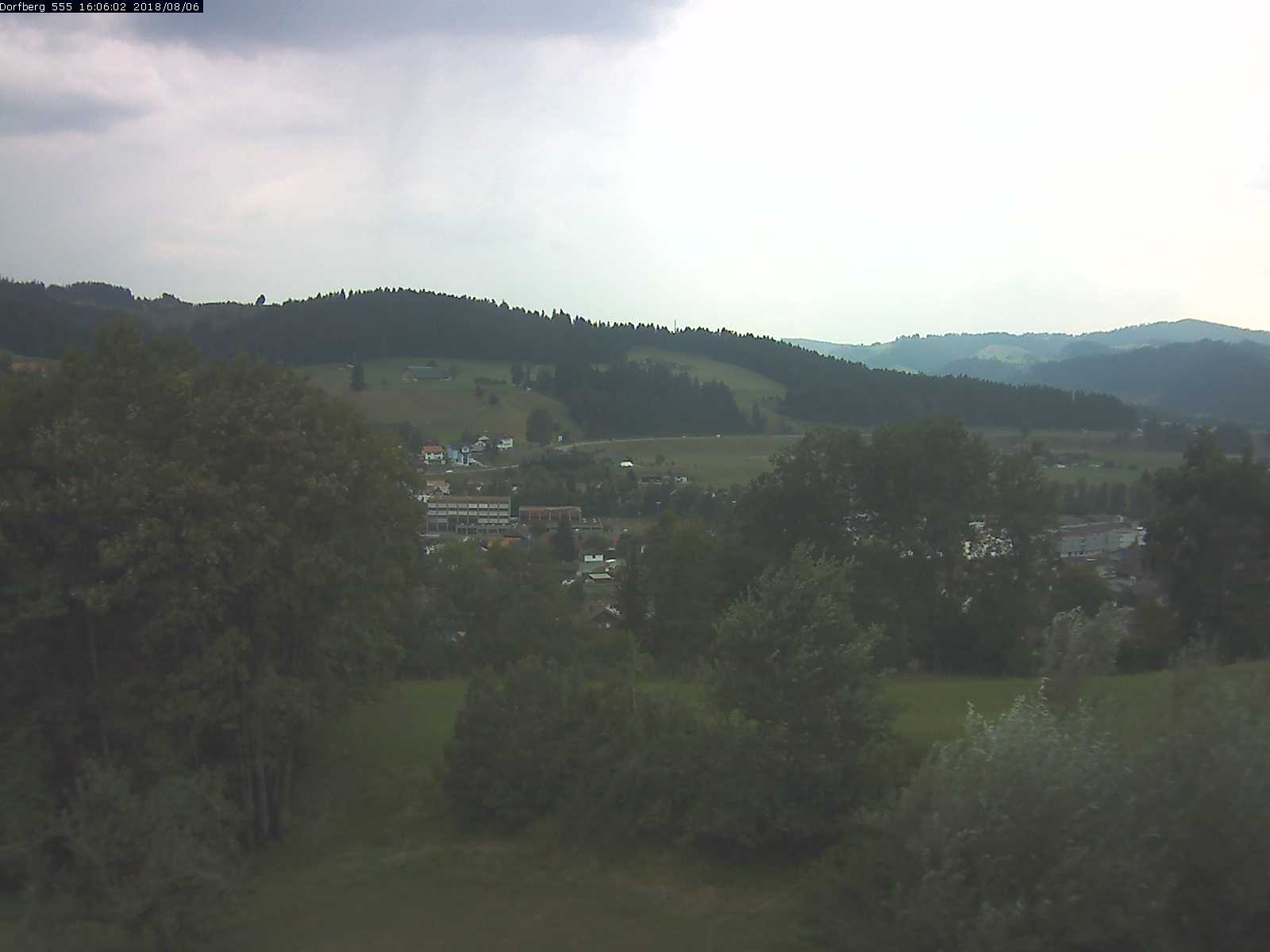 Webcam-Bild: Aussicht vom Dorfberg in Langnau 20180806-160601