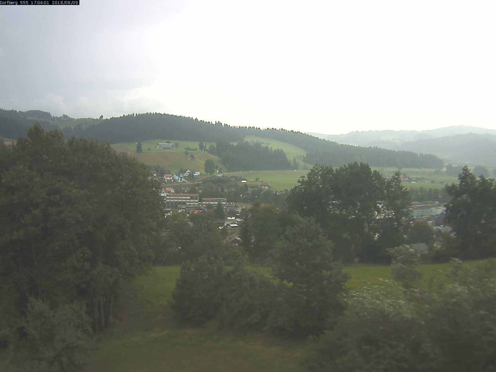 Webcam-Bild: Aussicht vom Dorfberg in Langnau 20180809-170601