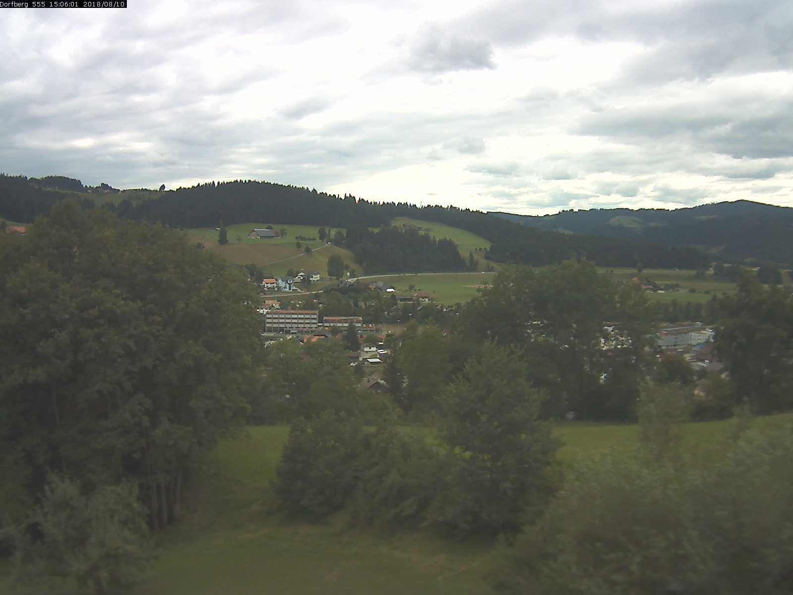 Webcam-Bild: Aussicht vom Dorfberg in Langnau 20180810-150601