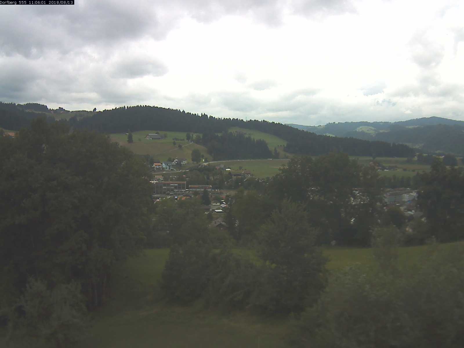 Webcam-Bild: Aussicht vom Dorfberg in Langnau 20180813-110601