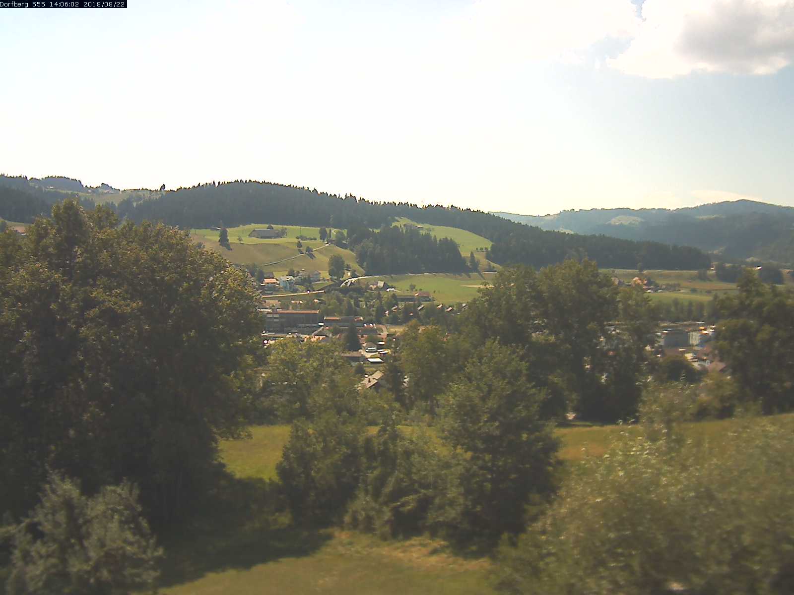 Webcam-Bild: Aussicht vom Dorfberg in Langnau 20180822-140601