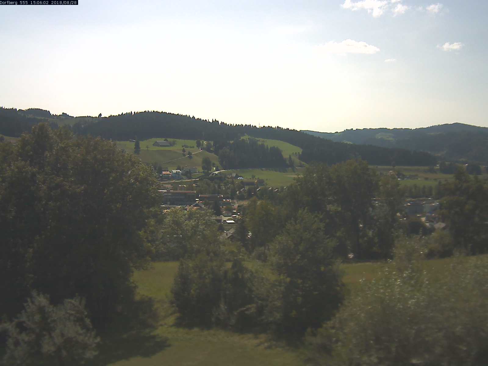 Webcam-Bild: Aussicht vom Dorfberg in Langnau 20180828-150601