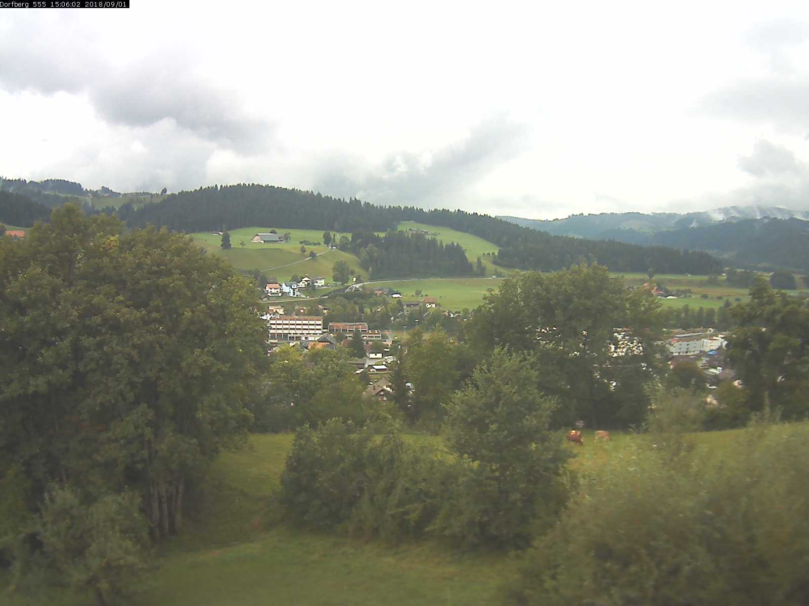 Webcam-Bild: Aussicht vom Dorfberg in Langnau 20180901-150602