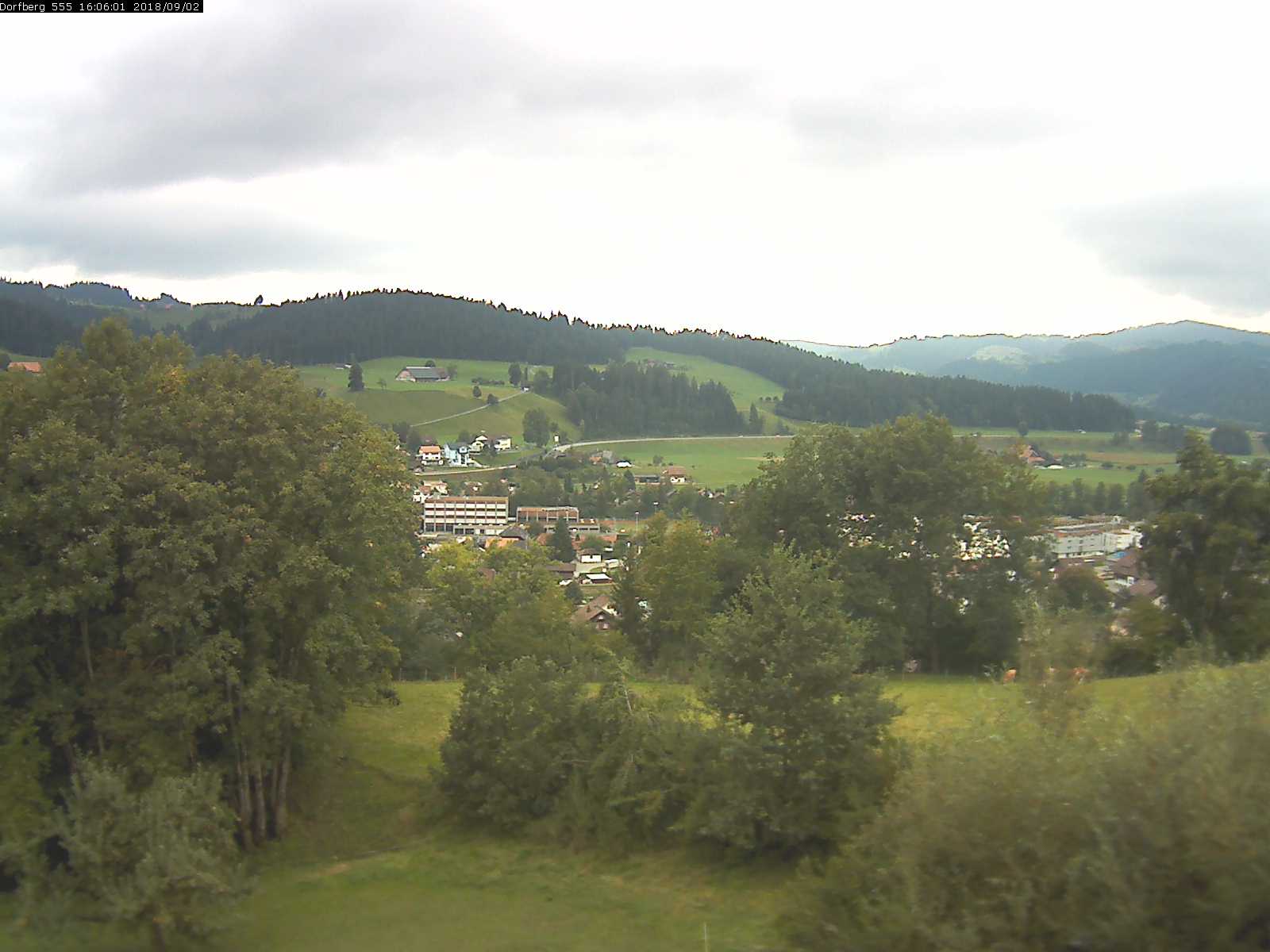 Webcam-Bild: Aussicht vom Dorfberg in Langnau 20180902-160601